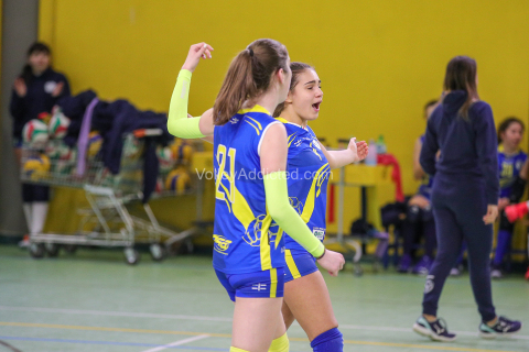 #FipavComo #VolleyAddicted

VIRTUS CERMENATE 3 - VILLA GUARDIA 0
Under 16 Femminile Como - Seconda Fase - 3^ Giornata
Cermenate (CO) - 12 febbraio 2023

Gallery: www.volleyaddicted.com
Credit: Morotti Matteo/VolleyAddicted.com