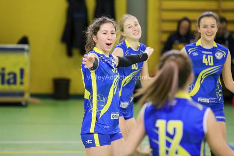 #FipavComo #VolleyAddictedVIRTUS CERMENATE 3 - VILLA GUARDIA 0Under 16 Femminile Como - Seconda Fase - 3^ GiornataCermenate (CO) - 12 febbraio 2023Gallery: www.volleyaddicted.comCredit: Morotti Matteo/VolleyAddicted.com