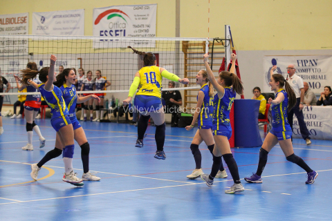 #FipavComo #VolleyAddictedARDOR2K VOLLEYT MARIANO 3 - VIRTUS CERMENATE 2Under 16 Femminile Como - Seconda Fase - Finale 3^ PostoSolbiate con Cagno (CO) - 2 aprile 2023Gallery: www.volleyaddicted.comCredit: Morotti Matteo/VolleyAddicted.com
