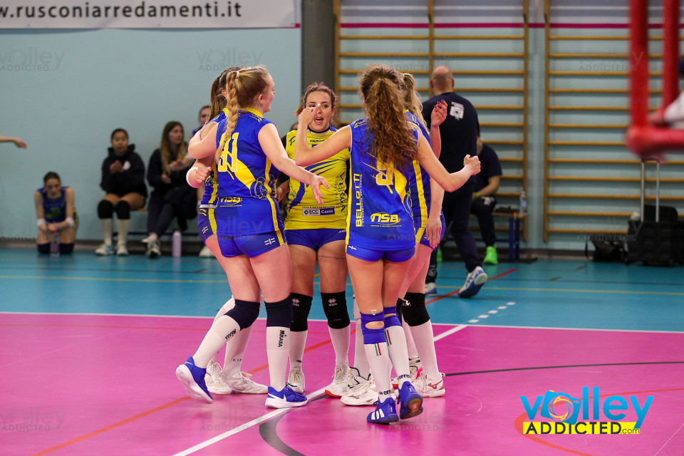 #FipavComo #VolleyAddictedVIRTUS CERMENATE 3 - POLISPORTIVA BELLAGIO 0Prima Divisione Femminile Como - 16^ GiornataCermenate (CO) - 24 aprile 2024Gallery: www.volleyaddicted.comCredit: Morotti Matteo/VolleyAddicted.com