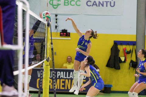 #FipavLombardia #VolleyAddictedVIRTUS CERMENATE 3 - VOLLEY COLICO 1Serie C Femminile 2023/24 Lombardia - 11^ GiornataCermenate (CO) - 16 dicembre 2023Gallery: www.volleyaddicted.comCredit: Morotti Matteo/VolleyAddicted.com