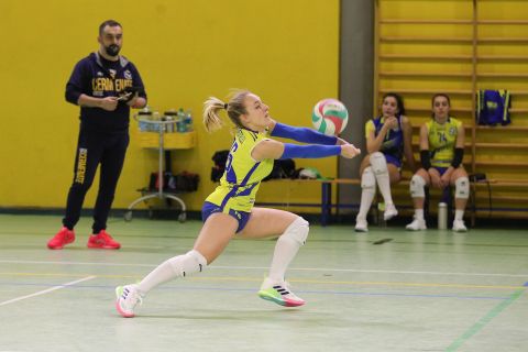#FipavLombardia #VolleyAddicted

VIRTUS CERMENATE 3 - VOLLEY ACADEMY VATELLINA & VALCHIAVENNA 0
Serie C Femminile 2023/24 Lombardia - 9^ Giornata
Cermenate (CO) - 2 dicembre 2023

Gallery: www.volleyaddicted.com
Credit: Morotti Matteo/VolleyAddicted.com