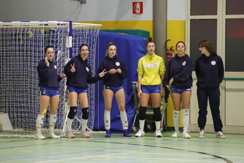 #FipavLombardia #VolleyAddicted

VIRTUS CERMENATE 3 - VOLLEY ACADEMY VATELLINA & VALCHIAVENNA 0
Serie C Femminile 2023/24 Lombardia - 9^ Giornata
Cermenate (CO) - 2 dicembre 2023

Gallery: www.volleyaddicted.com
Credit: Morotti Matteo/VolleyAddicted.com