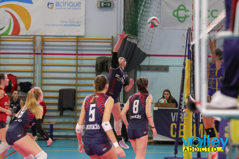 #FipavComo #VolleyAddictedVIRTUS CERMENATE 2 - ITALTEX CABIATE 33^ Giornata Seconda Fase Under 18 Femminile 2023/24Cermenate (CO) - 11 febbraio 2024Gallery: www.volleyaddicted.comCredit: Morotti Matteo/VolleyAddicted.com