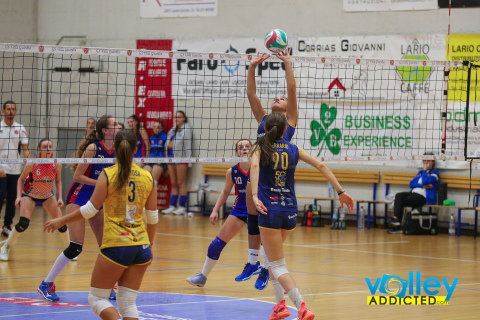 #FipavComo #VolleyAddictedDOPPIO MALTO VILLA GURDIA 1 - VIRTUS CERMENATE 3Seconda Divisione Femminile Como - 3^ GiornataVilla Guardia (CO) - 1 novembre 2024Gallery: www.volleyaddicted.comCredit: Morotti Matteo/VolleyAddicted.com