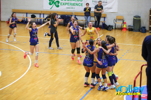 #FipavComo #VolleyAddictedDOPPIO MALTO VILLA GURDIA 1 - VIRTUS CERMENATE 3Seconda Divisione Femminile Como - 3^ GiornataVilla Guardia (CO) - 1 novembre 2024Gallery: www.volleyaddicted.comCredit: Morotti Matteo/VolleyAddicted.com