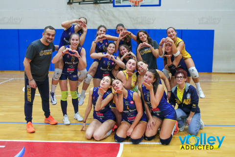 #FipavComo #VolleyAddictedDOPPIO MALTO VILLA GURDIA 1 - VIRTUS CERMENATE 3Seconda Divisione Femminile Como - 3^ GiornataVilla Guardia (CO) - 1 novembre 2024Gallery: www.volleyaddicted.comCredit: Morotti Matteo/VolleyAddicted.com