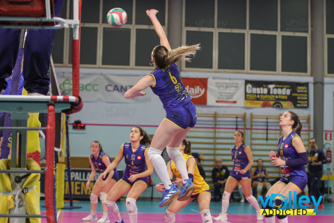 #FipavLombardia #VolleyAddictedBIANCHI GROUP CERMENATE 3 - INSUBRIA BEACH ARENA GALLARATE 0Serie C Femminile 2024/25 Lombardia - 12^ GiornataCermenate (CO) - 11 gennaio 2025Gallery: www.volleyaddicted.comCredit: Morotti Matteo/VolleyAddicted.com