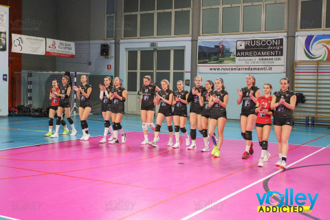 #FipavLombardia #VolleyAddictedBIANCHI GROUP CERMENATE 3 - FUTURA VOLLEY GIOVANI 0Serie C Femminile 2024/25 Lombardia - 15^ GiornataCermenate (CO) - 8 febbraio 2025Gallery: www.volleyaddicted.comCredit: Morotti Matteo/VolleyAddicted.com