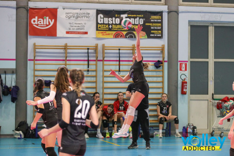 #FipavLombardia #VolleyAddictedBIANCHI GROUP CERMENATE 3 - FUTURA VOLLEY GIOVANI 0Serie C Femminile 2024/25 Lombardia - 15^ GiornataCermenate (CO) - 8 febbraio 2025Gallery: www.volleyaddicted.comCredit: Morotti Matteo/VolleyAddicted.com