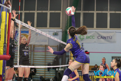 #FipavLombardia #VolleyAddictedBIANCHI GROUP CERMENATE 3 - FUTURA VOLLEY GIOVANI 0Serie C Femminile 2024/25 Lombardia - 15^ GiornataCermenate (CO) - 8 febbraio 2025Gallery: www.volleyaddicted.comCredit: Morotti Matteo/VolleyAddicted.com