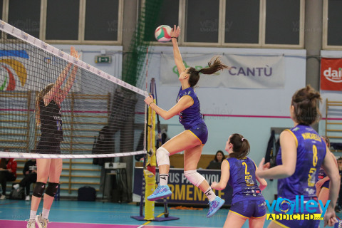 #FipavLombardia #VolleyAddictedBIANCHI GROUP CERMENATE 3 - FUTURA VOLLEY GIOVANI 0Serie C Femminile 2024/25 Lombardia - 15^ GiornataCermenate (CO) - 8 febbraio 2025Gallery: www.volleyaddicted.comCredit: Morotti Matteo/VolleyAddicted.com