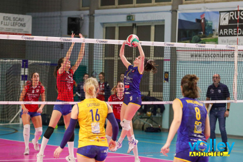 #FipavLombardia #VolleyAddictedBIANCHI GROUP CERMENATE 3 - ASNAGHI CUCINE SAMPIETRINA SEVESO 1Serie C Femminile 2024/25 Lombardia - 17^ GiornataCermenate (CO) - 1 marzo 2025Gallery: www.volleyaddicted.comCredit: Morotti Matteo/VolleyAddicted.com