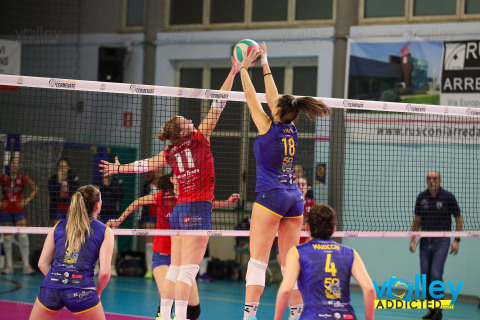 #FipavLombardia #VolleyAddictedBIANCHI GROUP CERMENATE 3 - ASNAGHI CUCINE SAMPIETRINA SEVESO 1Serie C Femminile 2024/25 Lombardia - 17^ GiornataCermenate (CO) - 1 marzo 2025Gallery: www.volleyaddicted.comCredit: Morotti Matteo/VolleyAddicted.com