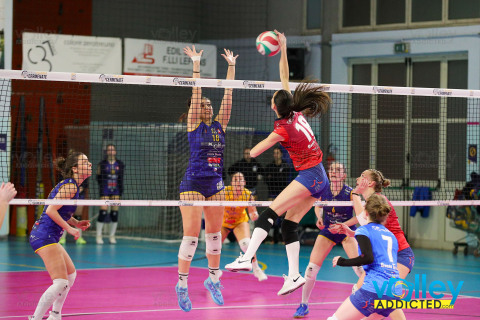 #FipavLombardia #VolleyAddictedBIANCHI GROUP CERMENATE 3 - ASNAGHI CUCINE SAMPIETRINA SEVESO 1Serie C Femminile 2024/25 Lombardia - 17^ GiornataCermenate (CO) - 1 marzo 2025Gallery: www.volleyaddicted.comCredit: Morotti Matteo/VolleyAddicted.com