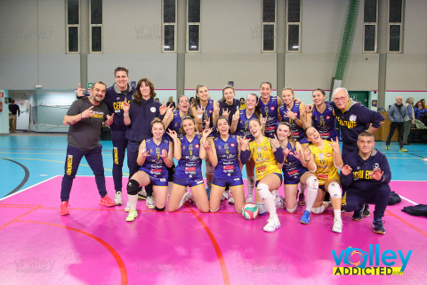 #FipavLombardia #VolleyAddictedBIANCHI GROUP CERMENATE 3 - ASNAGHI CUCINE SAMPIETRINA SEVESO 1Serie C Femminile 2024/25 Lombardia - 17^ GiornataCermenate (CO) - 1 marzo 2025Gallery: www.volleyaddicted.comCredit: Morotti Matteo/VolleyAddicted.com