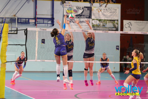#FipavLombardia #VolleyAddictedBIANCHI GROUP CERMENATE 0 - CUMDI LUINO VOLLEY 324^ Giornata Serie C FemminileCermenate (CO) - 17 maggio 2025Gallery: www.volleyaddicted.comCredit: Morotti Matteo/VolleyAddicted.com