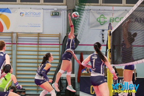 #FipavLombardia #VolleyAddictedBIANCHI GROUP CERMENATE 0 - CUMDI LUINO VOLLEY 324^ Giornata Serie C FemminileCermenate (CO) - 17 maggio 2025Gallery: www.volleyaddicted.comCredit: Morotti Matteo/VolleyAddicted.com