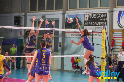 #FipavLombardia #VolleyAddictedBIANCHI GROUP CERMENATE 0 - CUMDI LUINO VOLLEY 324^ Giornata Serie C FemminileCermenate (CO) - 17 maggio 2025Gallery: www.volleyaddicted.comCredit: Morotti Matteo/VolleyAddicted.com