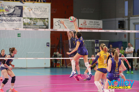 #FipavLombardia #VolleyAddictedBIANCHI GROUP CERMENATE 0 - CUMDI LUINO VOLLEY 324^ Giornata Serie C FemminileCermenate (CO) - 17 maggio 2025Gallery: www.volleyaddicted.comCredit: Morotti Matteo/VolleyAddicted.com