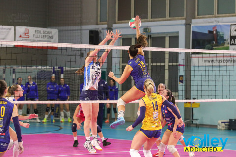 #FipavLombardia #VolleyAddictedBIANCHI GROUP CERMENATE 1 - POOL VOLLEY ALTA BRIANZA 3Serie C Femminile 2024/25 Lombardia - 9^ GiornataCermenate (CO) - 7 dicembre 2024Gallery: www.volleyaddicted.comCredit: Morotti Matteo/VolleyAddicted.com