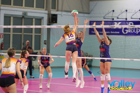 #FipavLombardia #VolleyAddictedRUSCONI ARREDAMENTI CERMENATE 3 - VOLLEY NIBIONNO EVOLUTION 013^ Giornata Serie D FemminileCermenate (CO) - 18 gennaio 2025Gallery: www.volleyaddicted.comCredit: Morotti Matteo/VolleyAddicted.com