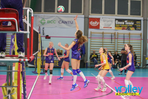 #FipavLombardia #VolleyAddictedRUSCONI ARREDAMENTI CERMENATE 3 - VOLLEY NIBIONNO EVOLUTION 013^ Giornata Serie D FemminileCermenate (CO) - 18 gennaio 2025Gallery: www.volleyaddicted.comCredit: Morotti Matteo/VolleyAddicted.com