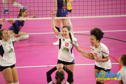 #FipavLombardia #VolleyAddictedRUSCONI ARREDAMENTI CERMENATE 3 - SMART SERVICE LIMBIATE VOLLEY 17^ Giornata Serie D FemminileCermenate (CO) - 23 novembre 2024Gallery: www.volleyaddicted.comCredit: Morotti Matteo/VolleyAddicted.com