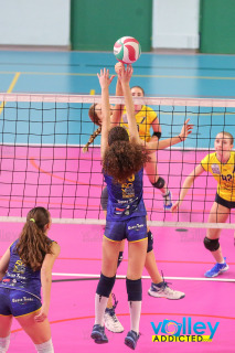 #FipavComo #VolleyAddictedGUSTO TONDO CERMENATE 3 - POL. INTERCOMUNALE 29^ Giornata Under 16 Femminile 2024/25Cermenate (CO) - 22 novembre 2024Gallery: www.volleyaddicted.comCredit: Morotti Matteo/VolleyAddicted.com