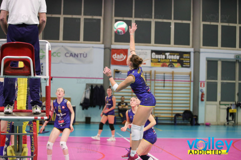 #FipavComo #VolleyAddictedGUSTO TONDO CERMENATE 3 - SAN GIORGIO LURAGHESE 2Semifinale di AndataUnder 18 Femminile 2024/25Cermenate (CO) - 16 marzo 2025Gallery: www.volleyaddicted.comCredit: Morotti Matteo/VolleyAddicted.com