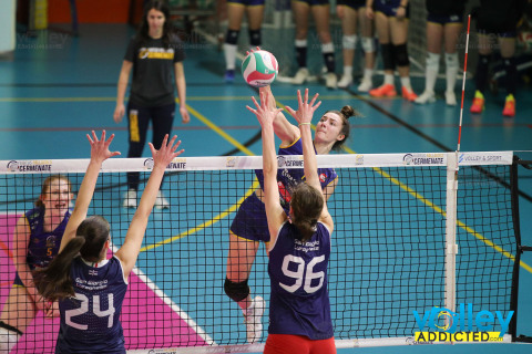 #FipavComo #VolleyAddicted

GUSTO TONDO CERMENATE 3 - SAN GIORGIO LURAGHESE 2
Semifinale di Andata
Under 18 Femminile 2024/25
Cermenate (CO) - 16 marzo 2025

Gallery: www.volleyaddicted.com
Credit: Morotti Matteo/VolleyAddicted.com