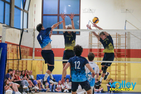 #FipavComo #VolleyAddicted

COPPA LARIANA MASCHILE “STEFANO POZZI”
VALBREGGIA VOLLEY BLU 3 - GS RASTA’ 1
Maslianico - 5 giugno 2026

Gallery: www.volleyaddicted.com
Credit: Morotti Matteo/VolleyAddicted.com