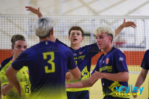 #FipavComo #VolleyAddicted

COPPA LARIANA MASCHILE “STEFANO POZZI”
VALBREGGIA VOLLEY BLU 3 - GS RASTA’ 1
Maslianico - 5 giugno 2026

Gallery: www.volleyaddicted.com
Credit: Morotti Matteo/VolleyAddicted.com