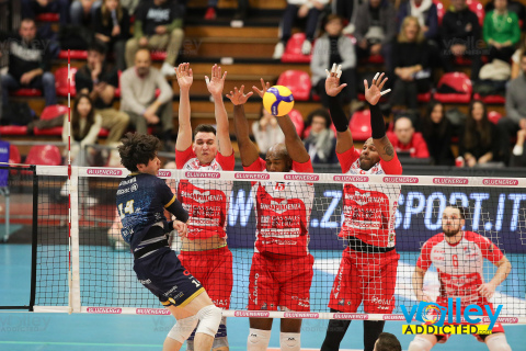 #SuperLega #VolleyAddictedSuperLega Credem Banca 2023/24 - PlayOff ScudettoQuarti di Finale - Gara 1GAS SALES BLUENERGY PIACENZA 2 - ALLIANZ MILANO 3PalaBancaSport - Piacenza - 6 marzo 2024Gallery: www.volleyaddicted.comCredit: Morotti Matteo/VolleyAddicted.com