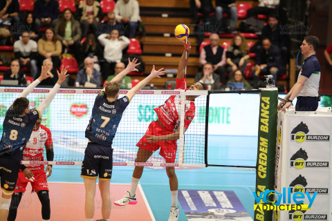 #SuperLega #VolleyAddictedSuperLega Credem Banca 2023/24 - PlayOff ScudettoQuarti di Finale - Gara 1GAS SALES BLUENERGY PIACENZA 2 - ALLIANZ MILANO 3PalaBancaSport - Piacenza - 6 marzo 2024Gallery: www.volleyaddicted.comCredit: Morotti Matteo/VolleyAddicted.com