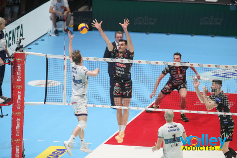 #DelMonteCoppa#SuperLega #VolleyAddictedFinal Four Del Monte® Coppa Italia 2024 - SemifinaleSIR SUSA VIM PERUGIA 3 - ALLIANZ MILANO 2Unipol Arena, Casalecchio di Reno (BO) - 27 gennaio 2024Gallery: www.volleyaddicted.comCredit: Morotti Matteo/VolleyAddicted.com