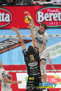 #DelMonteCoppa
#SuperLega #VolleyAddicted

Final Four Del Monte® Coppa Italia 2024 - Semifinale
SIR SUSA VIM PERUGIA 3 - ALLIANZ MILANO 2

Unipol Arena, Casalecchio di Reno (BO) - 27 gennaio 2024

Gallery: www.volleyaddicted.com
Credit: Morotti Matteo/VolleyAddicted.com