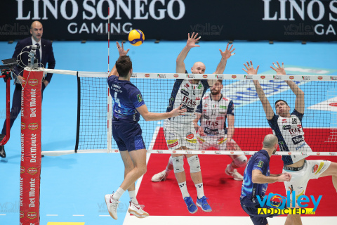 #DelMonteCoppa#SuperLega #VolleyAddictedFinal Four Del Monte® Coppa Italia 2024 - SemifinaleITAS TRENTINO 2 - MINT VERO VOLLEY MONZA 3Unipol Arena, Casalecchio di Reno (BO) - 27 gennaio 2024Gallery: www.volleyaddicted.comCredit: Morotti Matteo/VolleyAddicted.com