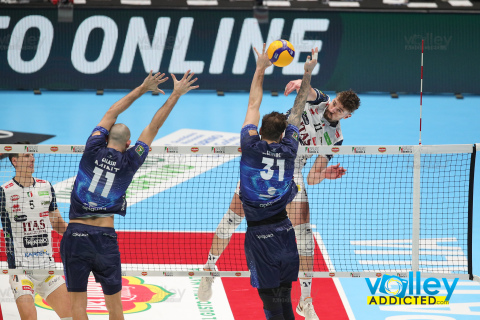 #DelMonteCoppa#SuperLega #VolleyAddictedFinal Four Del Monte® Coppa Italia 2024 - SemifinaleITAS TRENTINO 2 - MINT VERO VOLLEY MONZA 3Unipol Arena, Casalecchio di Reno (BO) - 27 gennaio 2024Gallery: www.volleyaddicted.comCredit: Morotti Matteo/VolleyAddicted.com