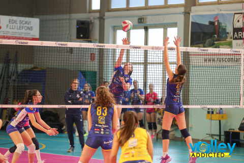 #FipavComo #VolleyAddictedGSO VILLA CORTESE 3 - GUSTO TONDO CERMENATE 1Semifinale 1^ Winter Cup 50 - Under 16 FemminileCermenate (CO) - 4 gennaio 2025Gallery: www.volleyaddicted.comCredit: Morotti Matteo/VolleyAddicted.com