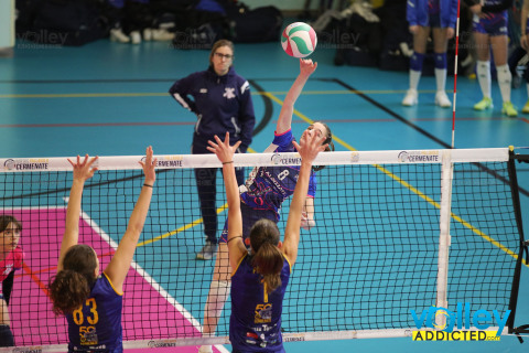 #FipavComo #VolleyAddictedGSO VILLA CORTESE 3 - GUSTO TONDO CERMENATE 1Semifinale 1^ Winter Cup 50 - Under 16 FemminileCermenate (CO) - 4 gennaio 2025Gallery: www.volleyaddicted.comCredit: Morotti Matteo/VolleyAddicted.com