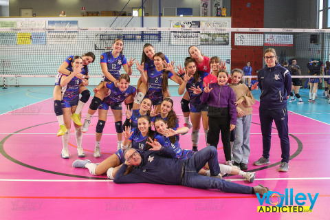 #FipavComo #VolleyAddictedGSO VILLA CORTESE 3 - GUSTO TONDO CERMENATE 1Semifinale 1^ Winter Cup 50 - Under 16 FemminileCermenate (CO) - 4 gennaio 2025Gallery: www.volleyaddicted.comCredit: Morotti Matteo/VolleyAddicted.com