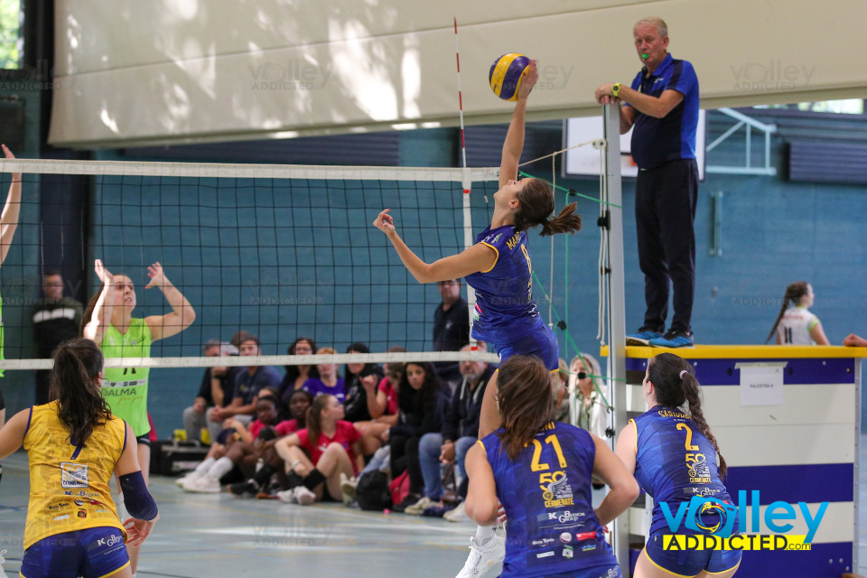 #VolleyAddicted

Open Season 2024 - Volley Lugano
Lugano - Svizzera - 6 ottobre 2024

Gallery: www.volleyaddicted.com
Credit: Morotti Matteo/VolleyAddicted.com