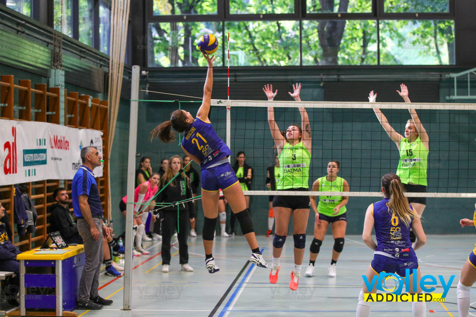 #VolleyAddicted

Open Season 2024 - Volley Lugano
Lugano - Svizzera - 6 ottobre 2024

Gallery: www.volleyaddicted.com
Credit: Morotti Matteo/VolleyAddicted.com