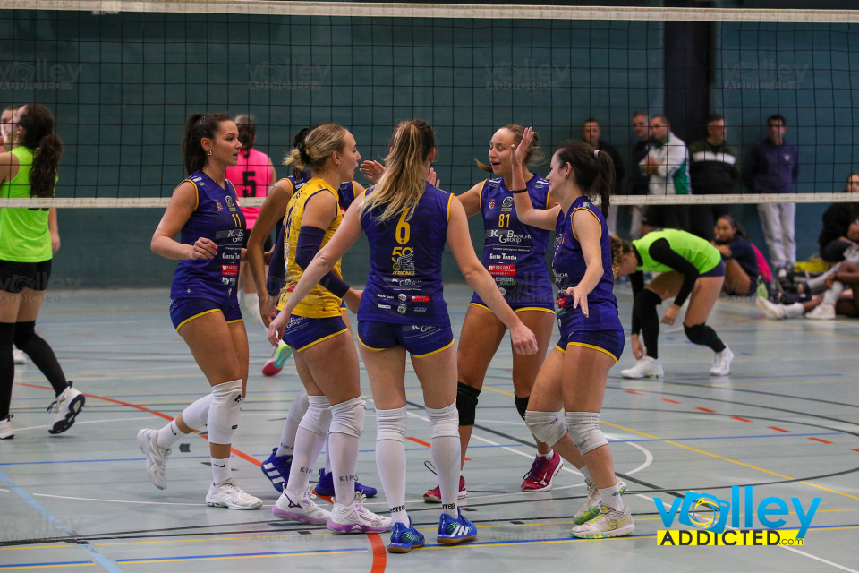 #VolleyAddicted

Open Season 2024 - Volley Lugano
Lugano - Svizzera - 6 ottobre 2024

Gallery: www.volleyaddicted.com
Credit: Morotti Matteo/VolleyAddicted.com