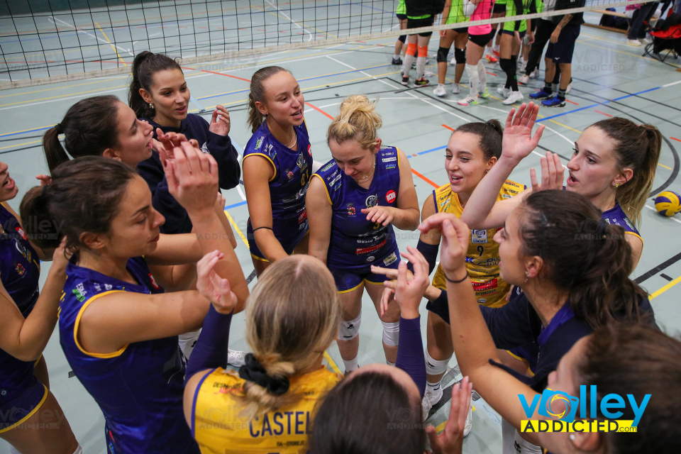 #VolleyAddicted

Open Season 2024 - Volley Lugano
Lugano - Svizzera - 6 ottobre 2024

Gallery: www.volleyaddicted.com
Credit: Morotti Matteo/VolleyAddicted.com