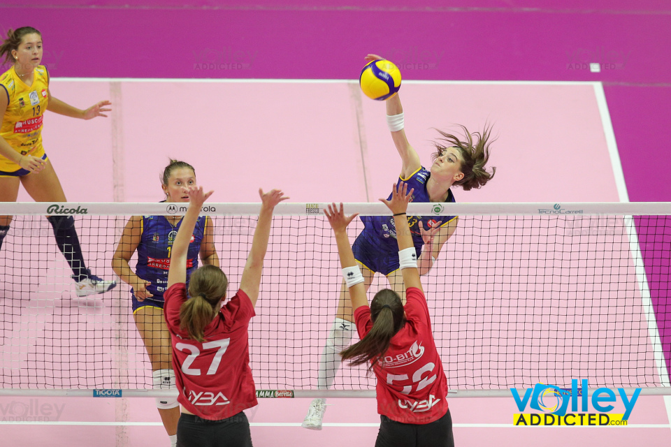 #VolleyAddictedUYBA GIOVANI 1 - VIRTUS CERMENATE 3AmichevoleE-Work Arena - Busto Arsizio (VA) - 3 ottobre 2024Gallery: www.volleyaddicted.comCredit: Morotti Matteo/VolleyAddicted.com