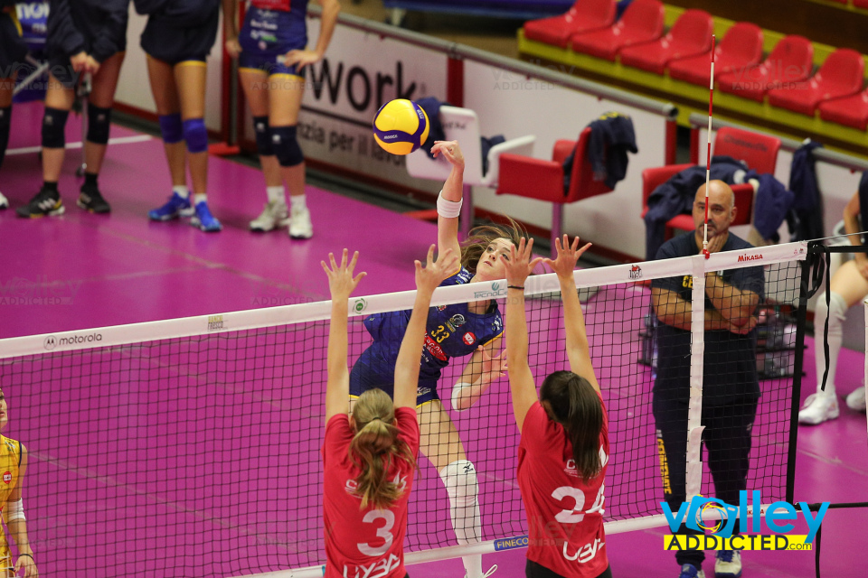 #VolleyAddictedUYBA GIOVANI 1 - VIRTUS CERMENATE 3AmichevoleE-Work Arena - Busto Arsizio (VA) - 3 ottobre 2024Gallery: www.volleyaddicted.comCredit: Morotti Matteo/VolleyAddicted.com