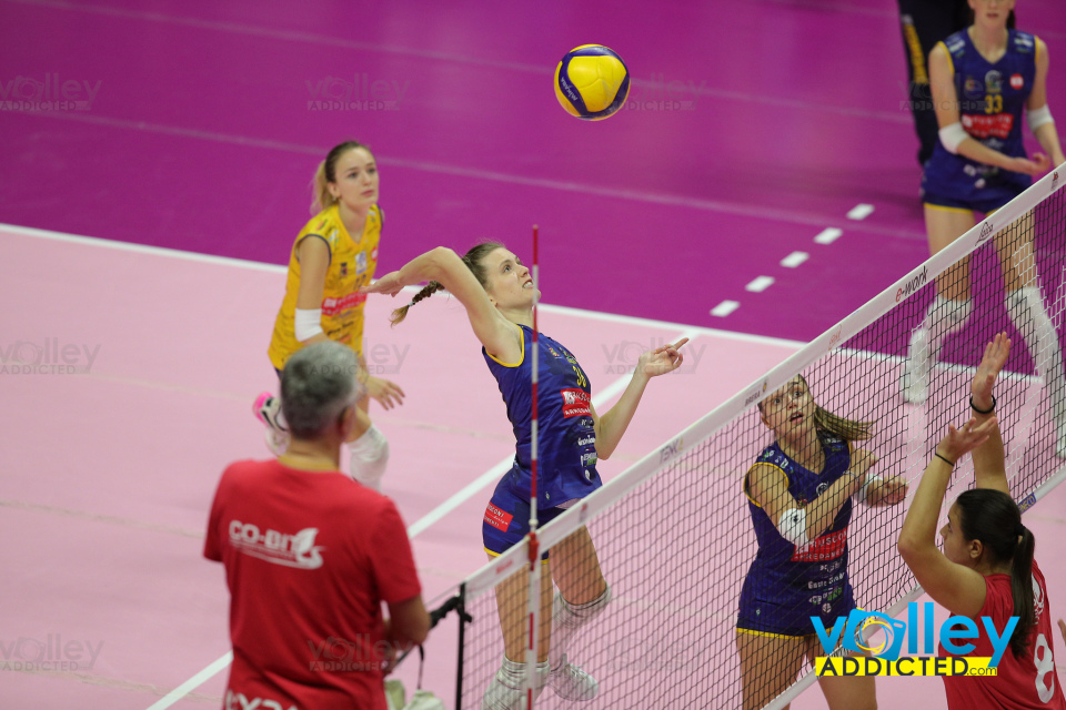 #VolleyAddictedUYBA GIOVANI 1 - VIRTUS CERMENATE 3AmichevoleE-Work Arena - Busto Arsizio (VA) - 3 ottobre 2024Gallery: www.volleyaddicted.comCredit: Morotti Matteo/VolleyAddicted.com