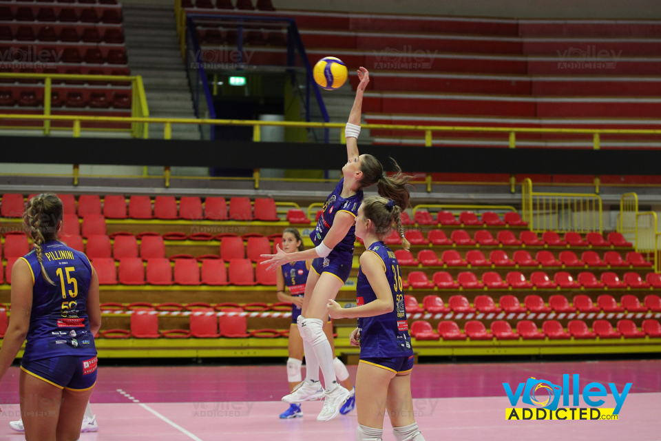 #VolleyAddictedUYBA GIOVANI 1 - VIRTUS CERMENATE 3AmichevoleE-Work Arena - Busto Arsizio (VA) - 3 ottobre 2024Gallery: www.volleyaddicted.comCredit: Morotti Matteo/VolleyAddicted.com